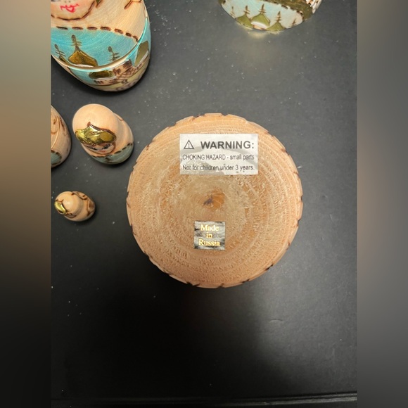 Russian nesting wood figures - made in Russia - Picture 3 of 3